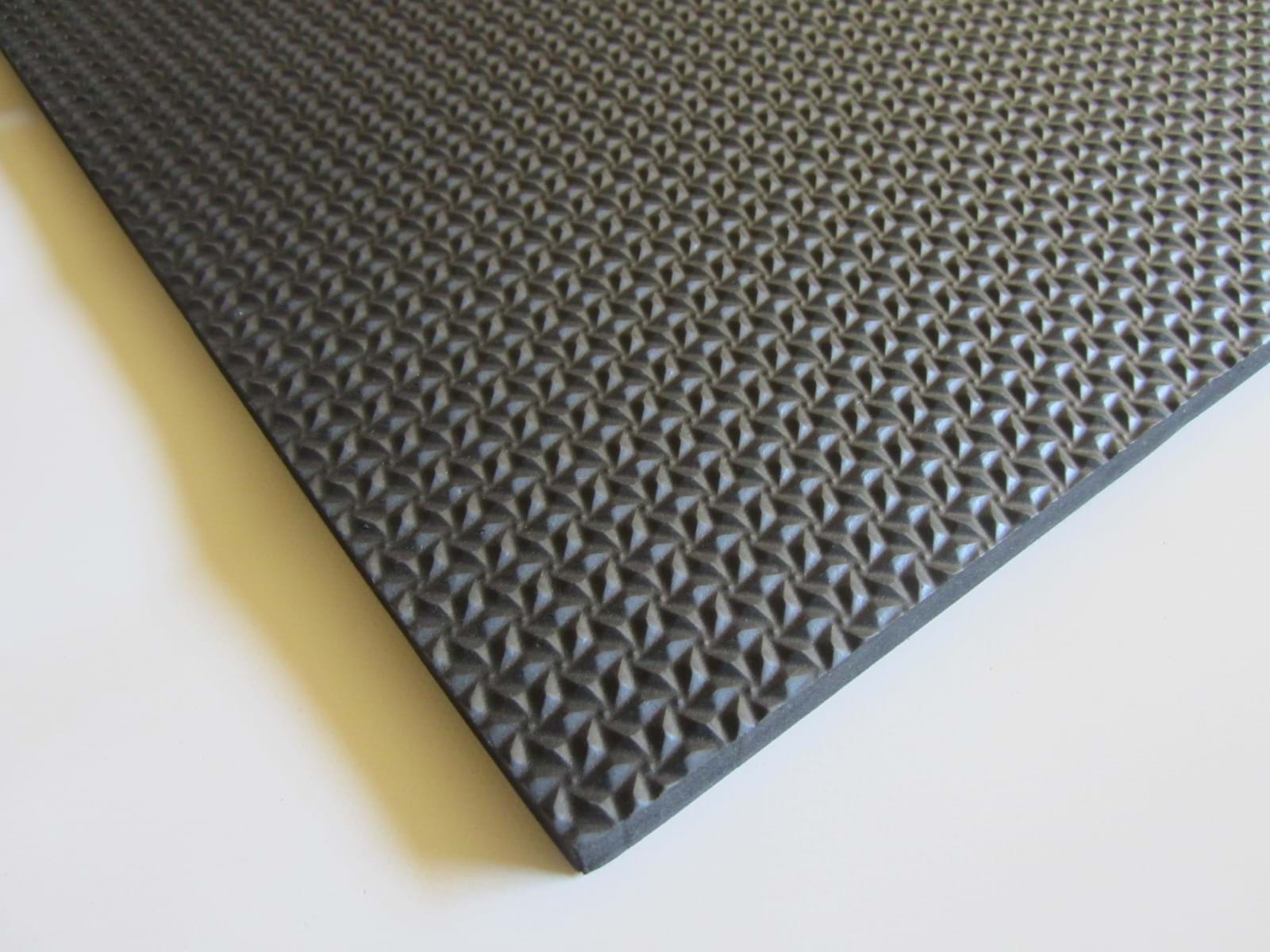 Horse Stable MatsAustralasian RubberEVA Horse Padding