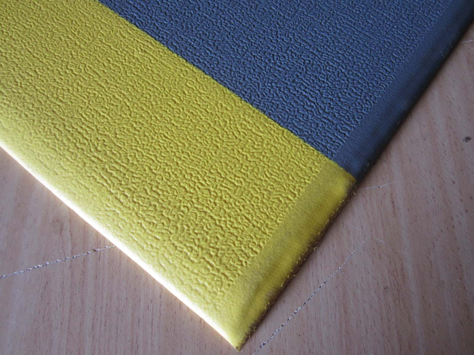 AntiFatigue MatsAustralasian Rubber SuppliesPebbled Closed Cell Foam